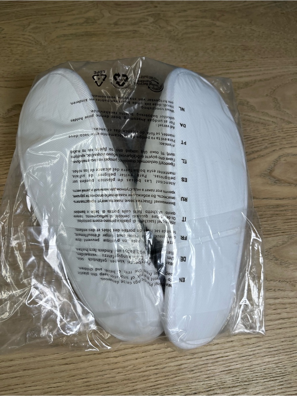 New! Pottery Barn Retreat Standard Slippers White Velour Size M Womens 8-9 - Picture 4 of 4